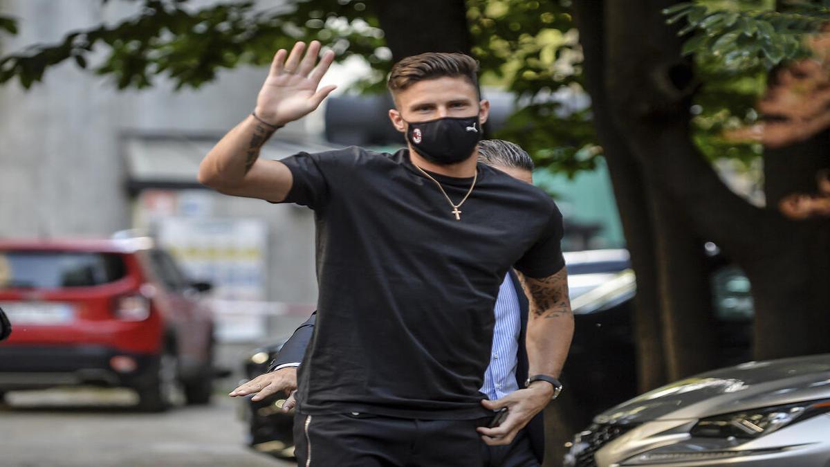 Olivier Giroud thanks Chelsea fans before moving to AC Milan