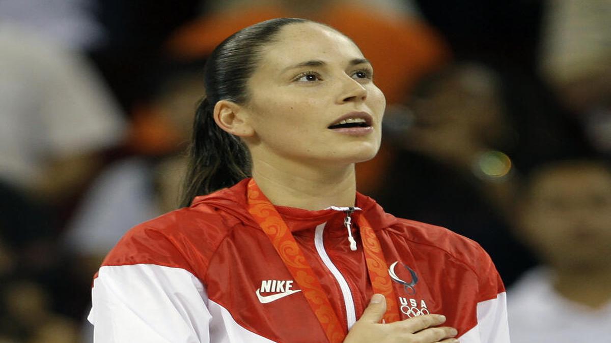 Tokyo Olympics: Sue Bird, Eddy Alvarez named Team USA flag-bearers for opening ceremony