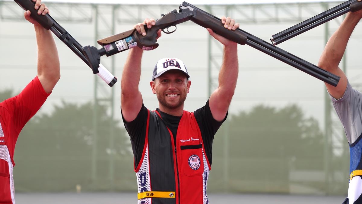 Tokyo Olympics Usas Vincent Hancock Wins Gold In Mens Skeet Shooting Sportstar 