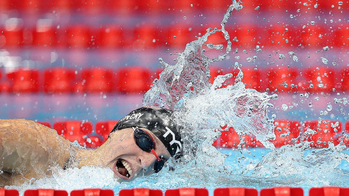 Swimming: Ledecky wins third straight Olympic 800m freestyle title