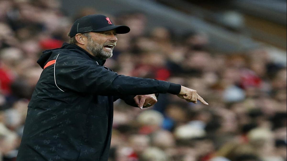 Klopp defends Liverpool's limited spending as rivals splash out