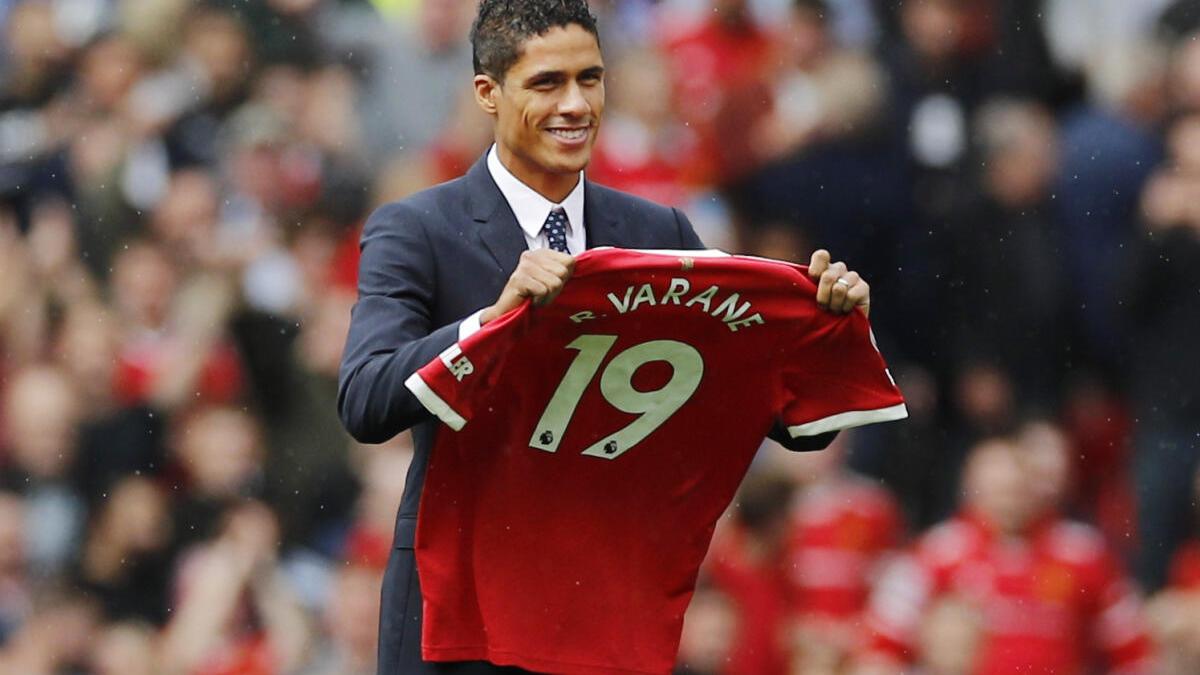 Manchester United signs Raphael Varane