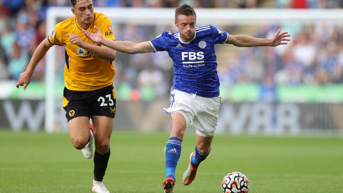 Jamie Vardy pounces to give Leicester City 1-0 win over Wolverhampton Wanderers at the King Power Stadium