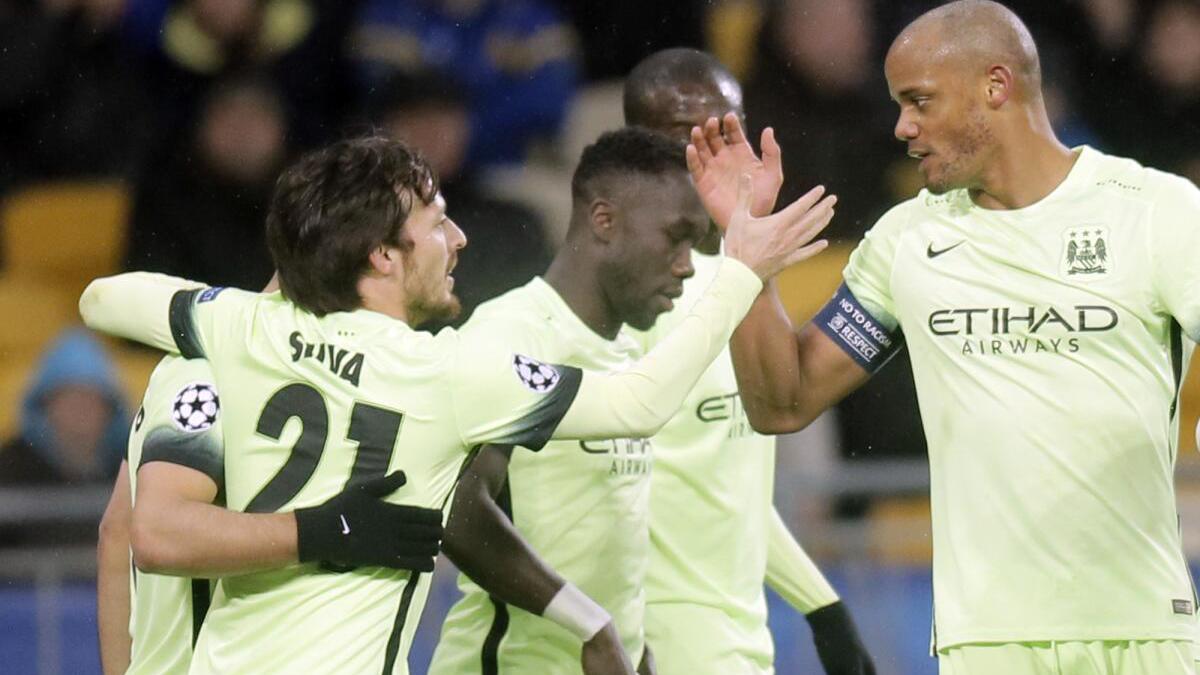 Manchester City to unveil Silva, Kompany statues before Arsenal game