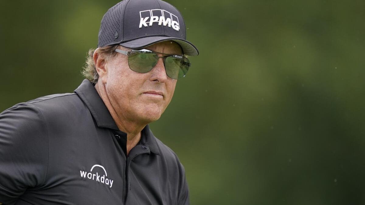 Phil Mickelson blasts USGA over proposed driver length limit Sportstar
