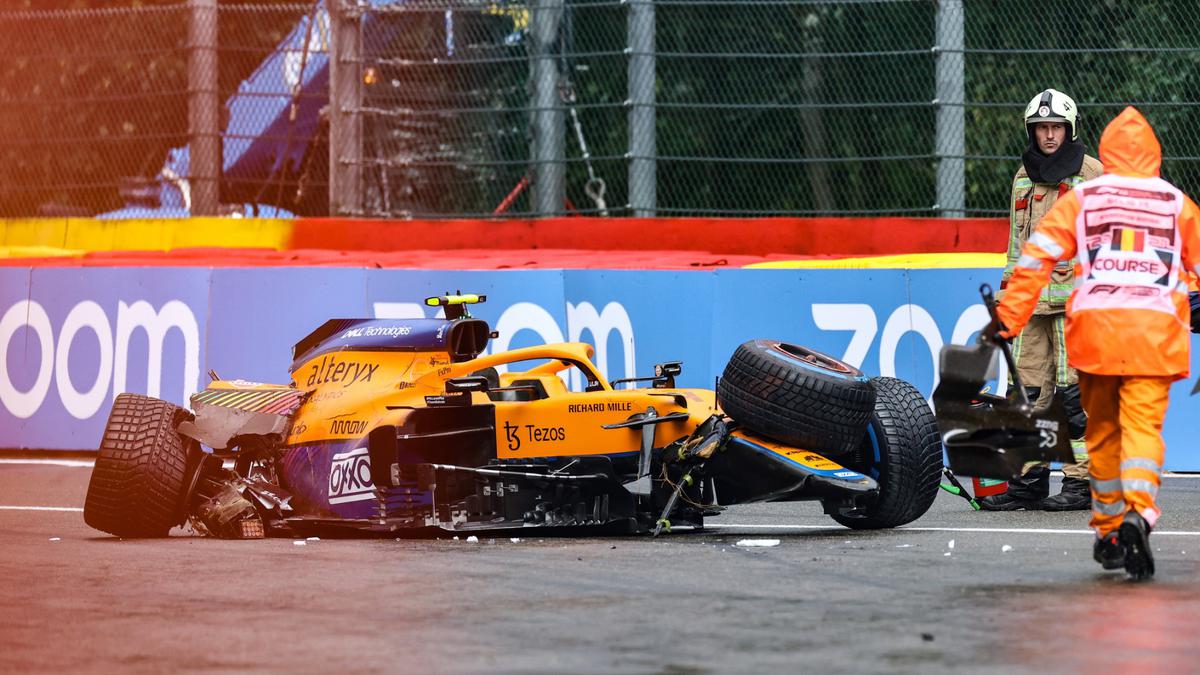 Lando Norris crashes in rain-hit Belgian Grand Prix qualifying