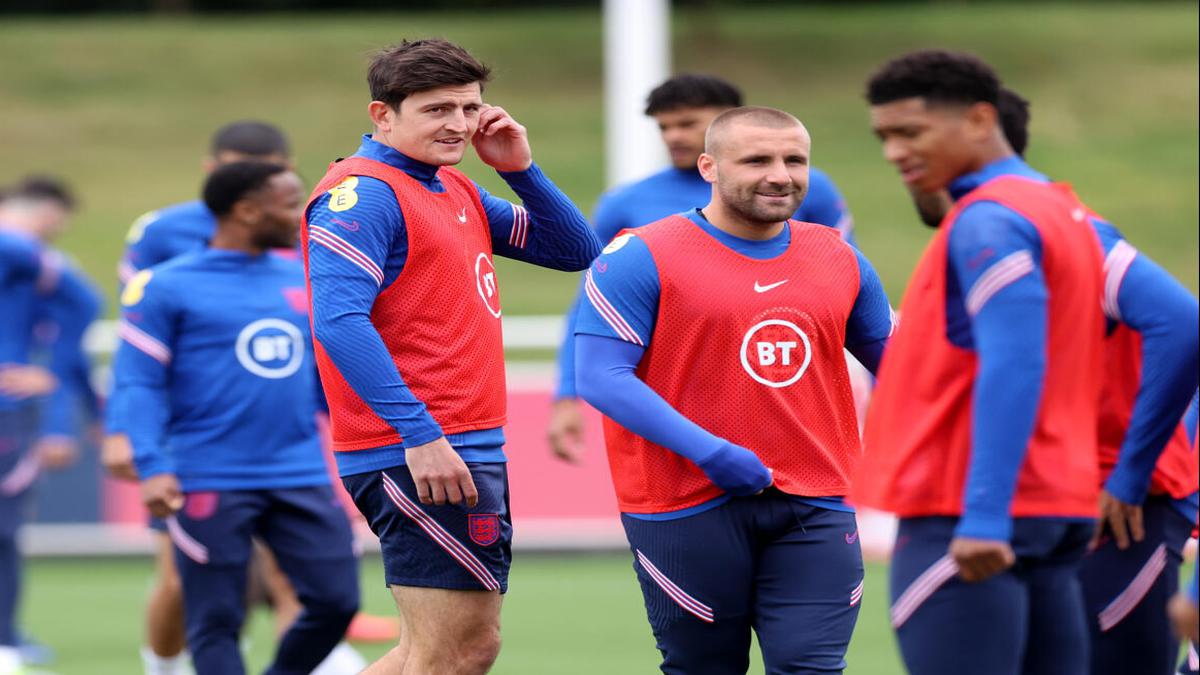 Man United defenders Maguire, Shaw miss training