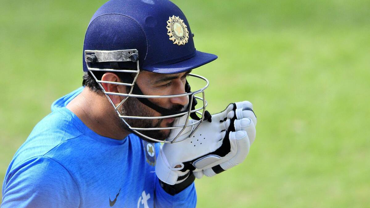 T20 World Cup: India mentor Dhoni joins squad