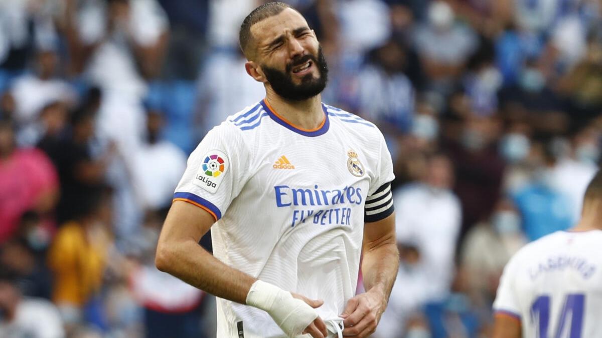 Benzema's lawyers criticise 'sex tape' trial on last day of hearings