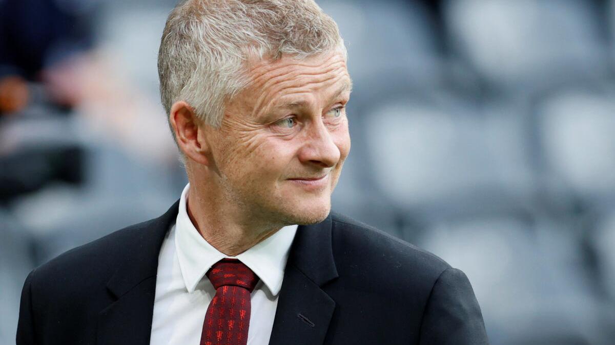 Solskjaer survives storm of criticism after Liverpool crushing