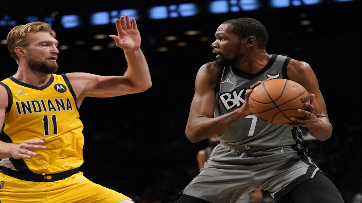 NBA: Durant hit with $25,000 fine for throwing ball in stands