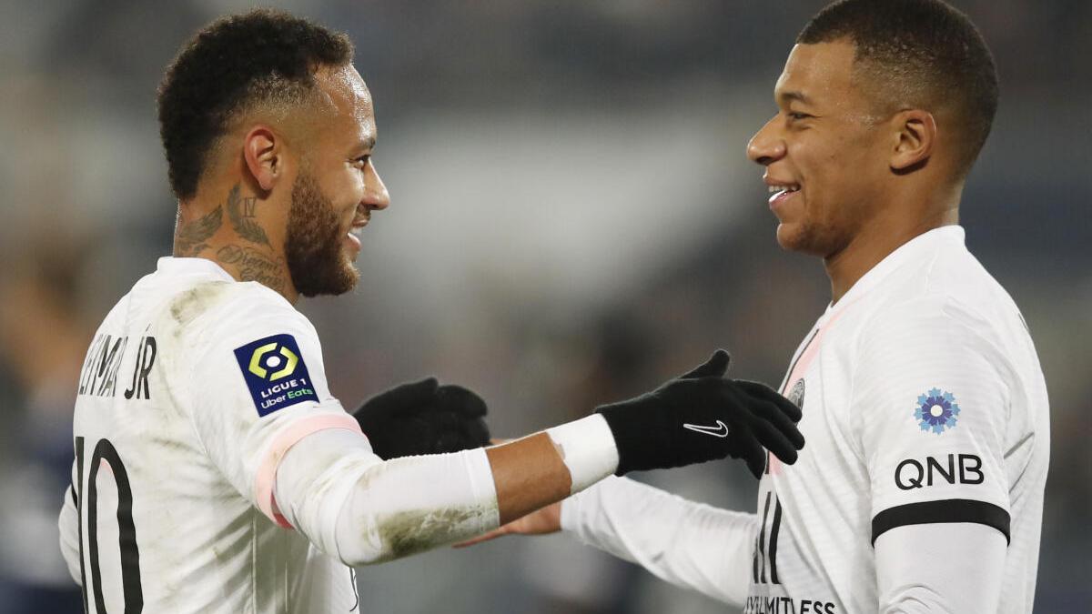 Ligue 1 round-up: Neymar scores two as PSG holds on for 3-2 win, Lille draws 1-1