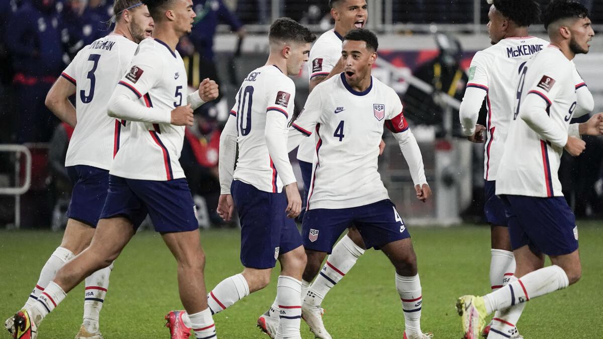 World Cup Qualifiers: Christian Pulisic leads USMNT to 2-0 win over Mexico