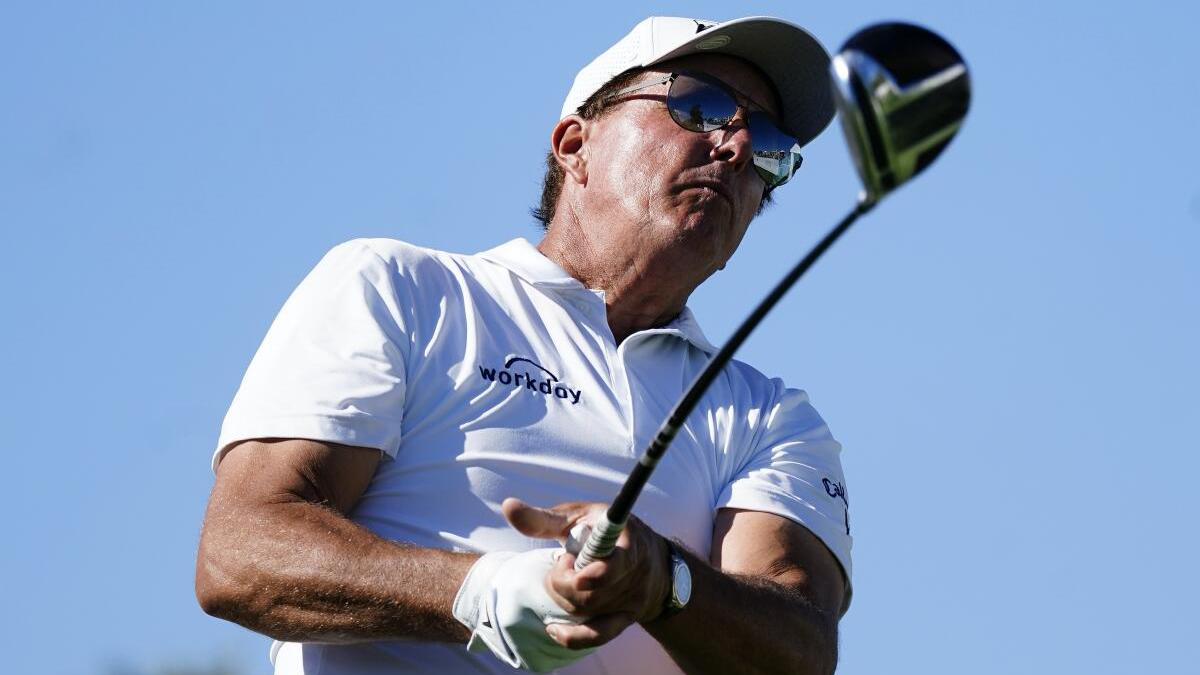 Phil Mickelson wins finale; Bernhard Langer takes 6th Schwab Cup title