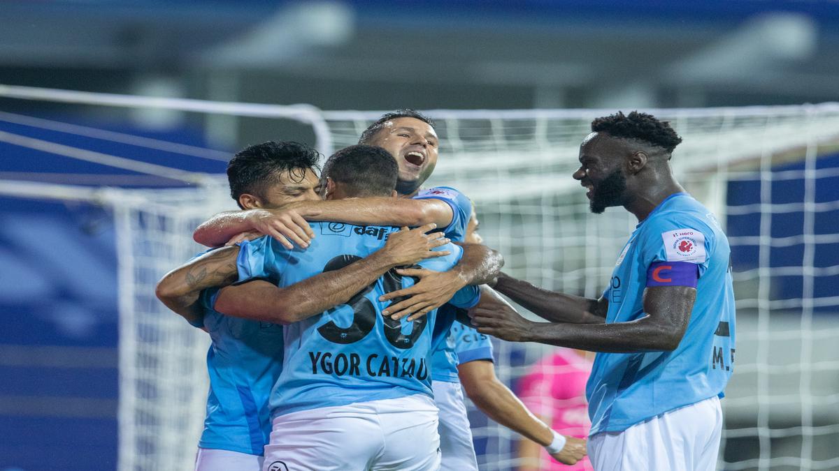 ISL 2021-22: Angulo strikes as Mumbai City hunts down Goa