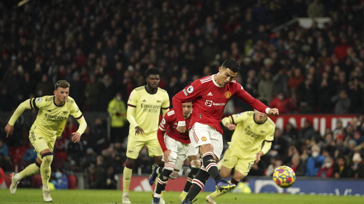 Premier League roundup: Ronaldo double earns win for United in front of Rangnick