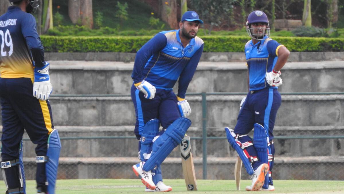 Vijay Hazare Trophy: Hyderabad goes down to Jharkhand; Saurashtra, UP qualify