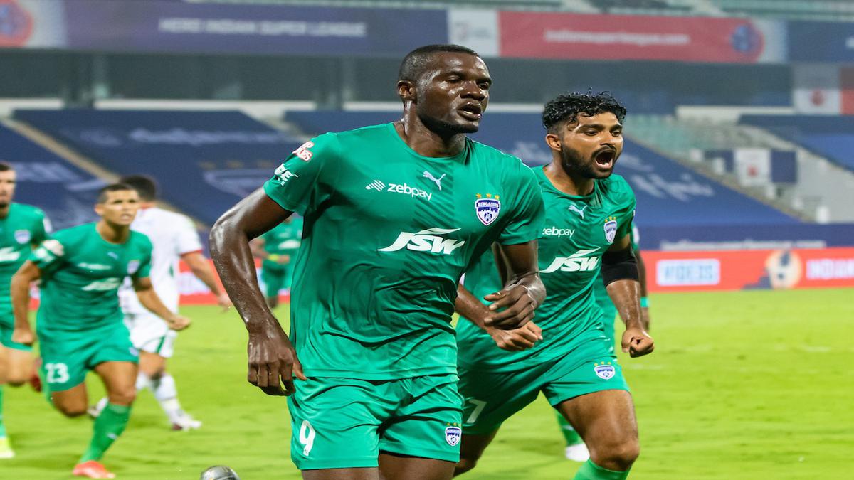 ISL 2021-22 LIVE: ATK Mohun Bagan vs SC East Bengal Goals, Updates, Results  and Blog