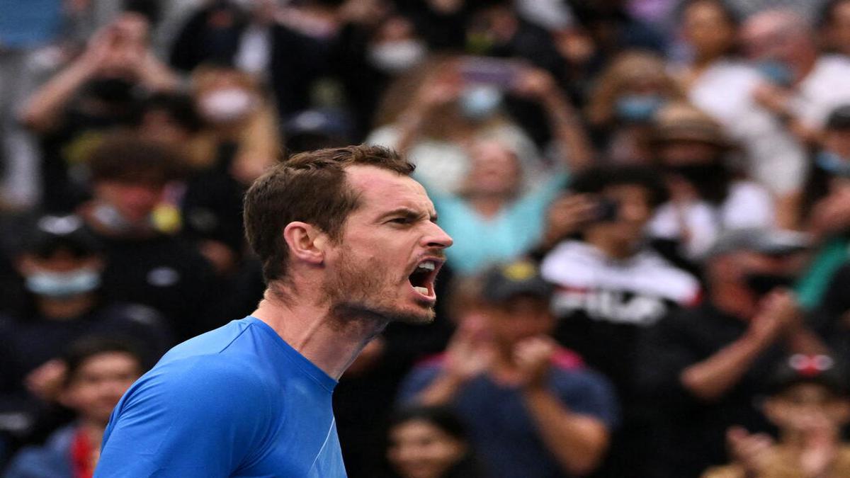 Australian Open: Ronaldo-inspired crowd chant leaves Andy Murray, Nick Kyrgios irritated