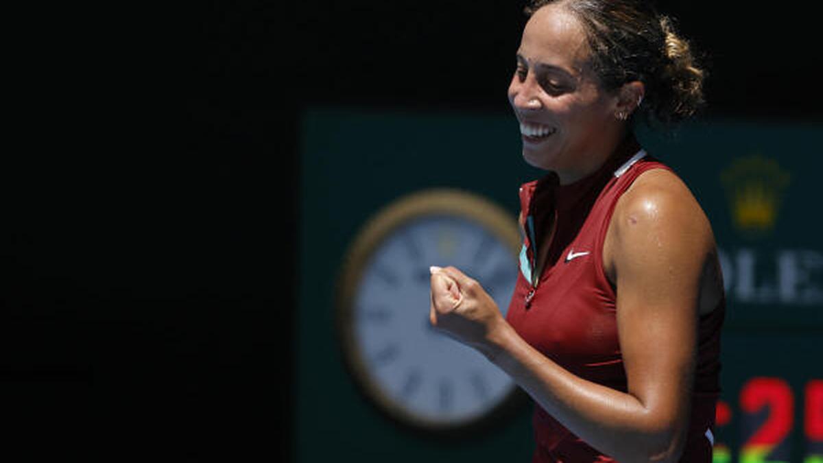 Keys storms into Australian Open semifinals