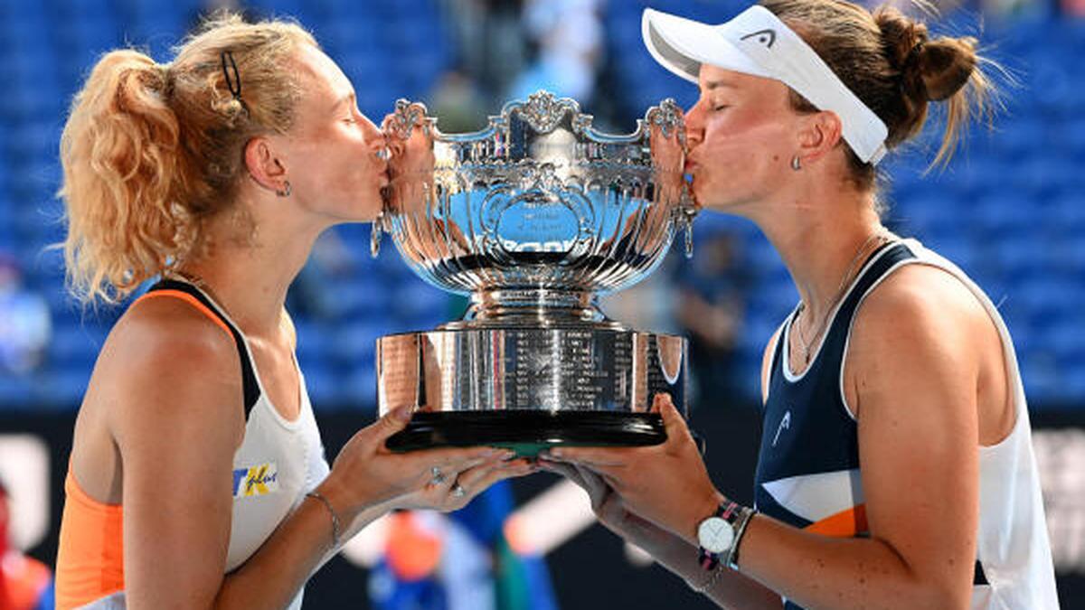 Australian Open: Krejcikova and Siniakova fight back to win doubles crown