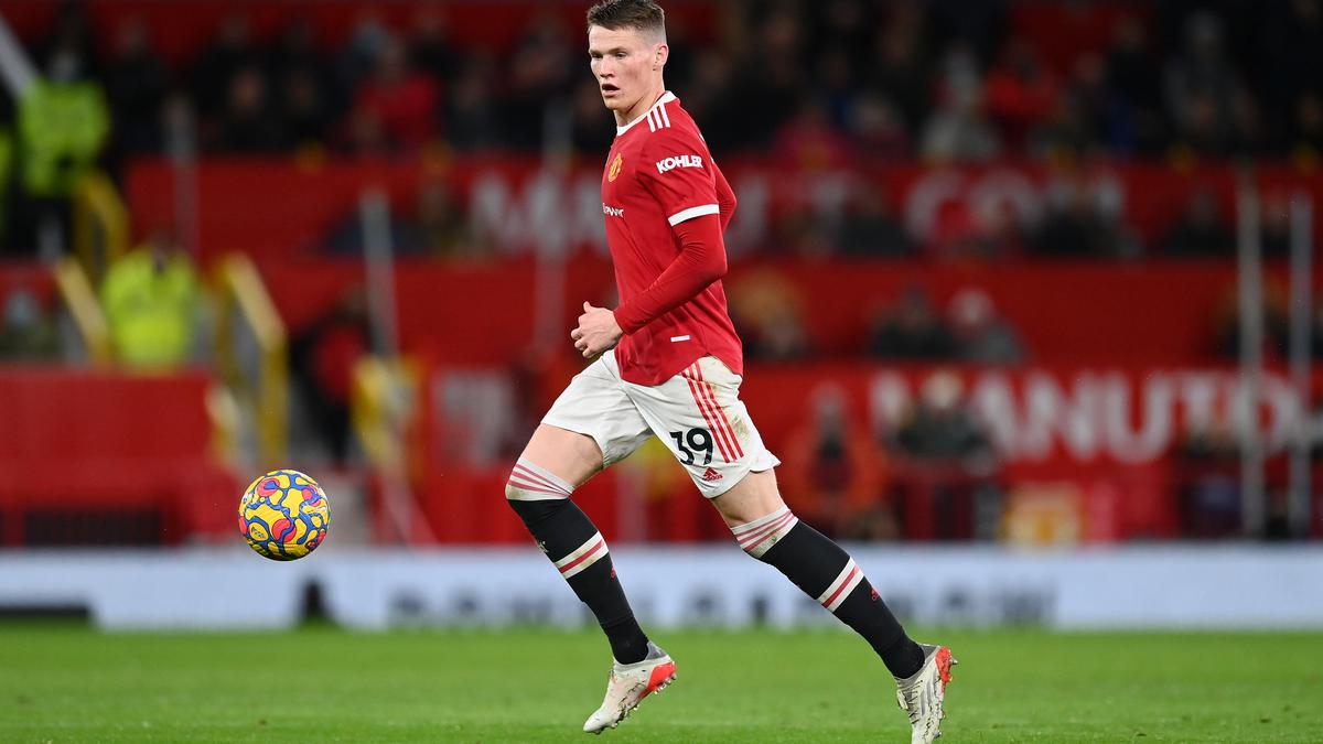 Manchester United without McTominay and Cavani for Watford test