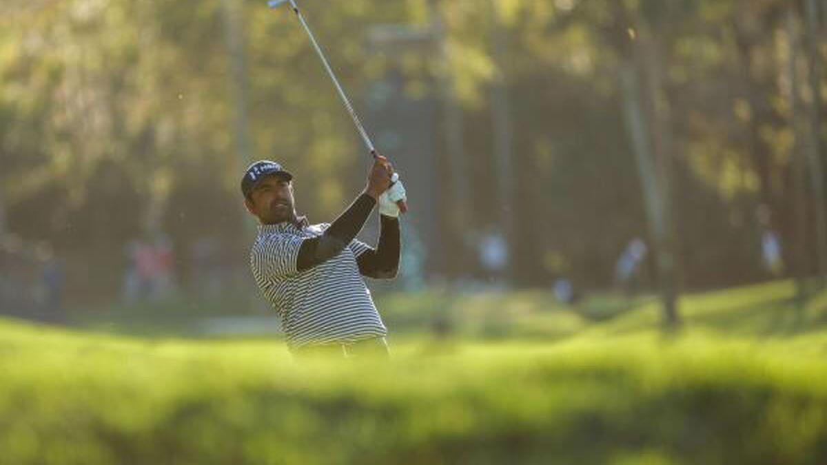 Players Championship: India's Anirban Lahiri leads at mid-third round halt