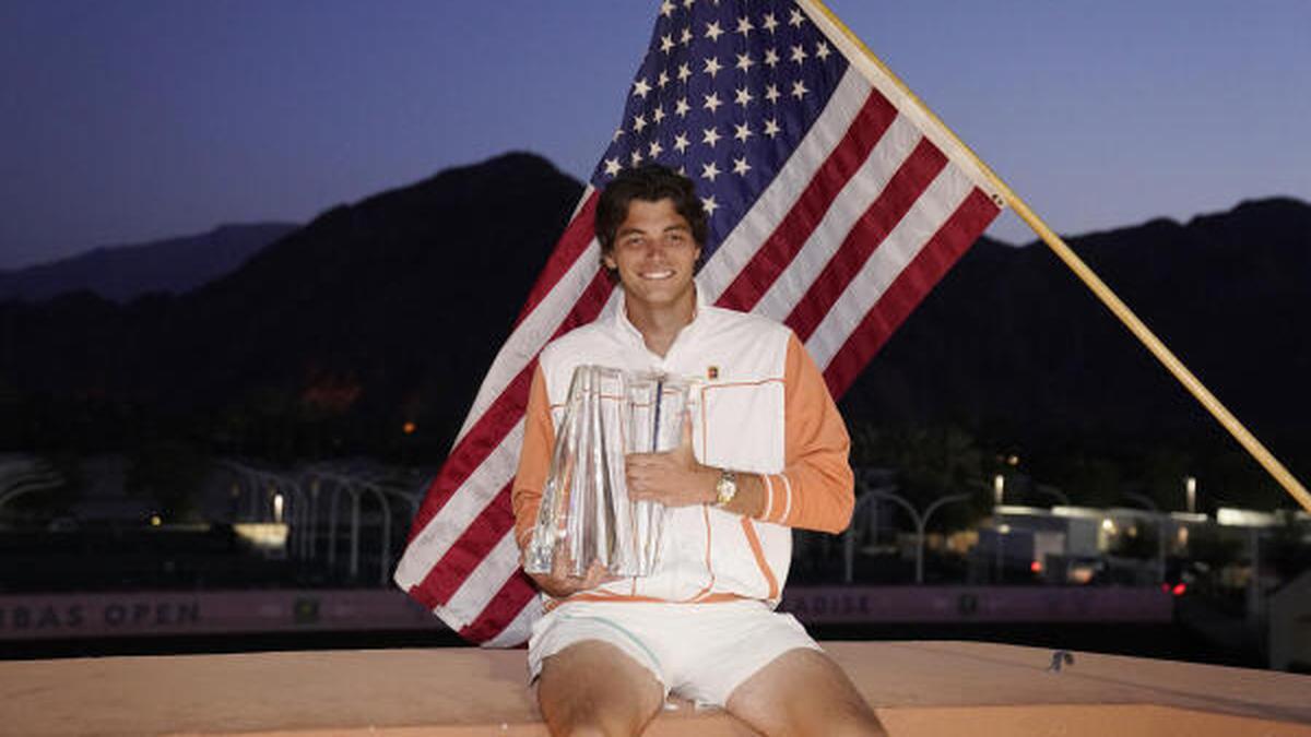 Fritz hands Nadal first 2022 defeat to lift Indian Wells trophy