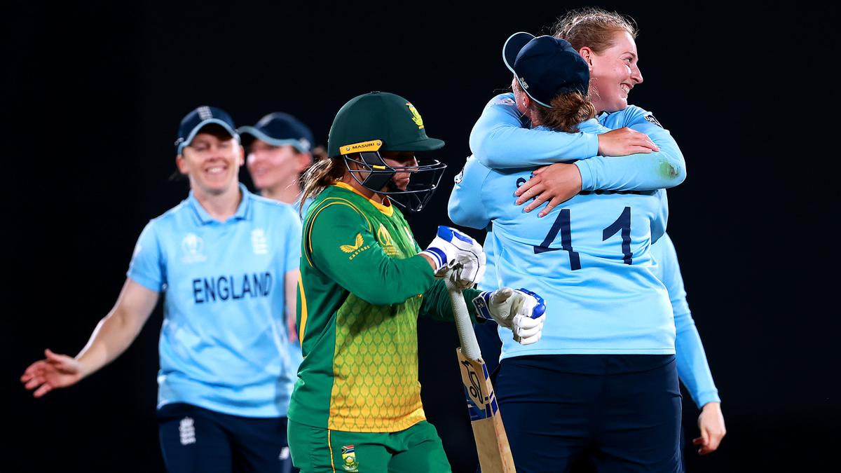 Ecclestone, Wyatt help England set Women's World Cup final date with Australia