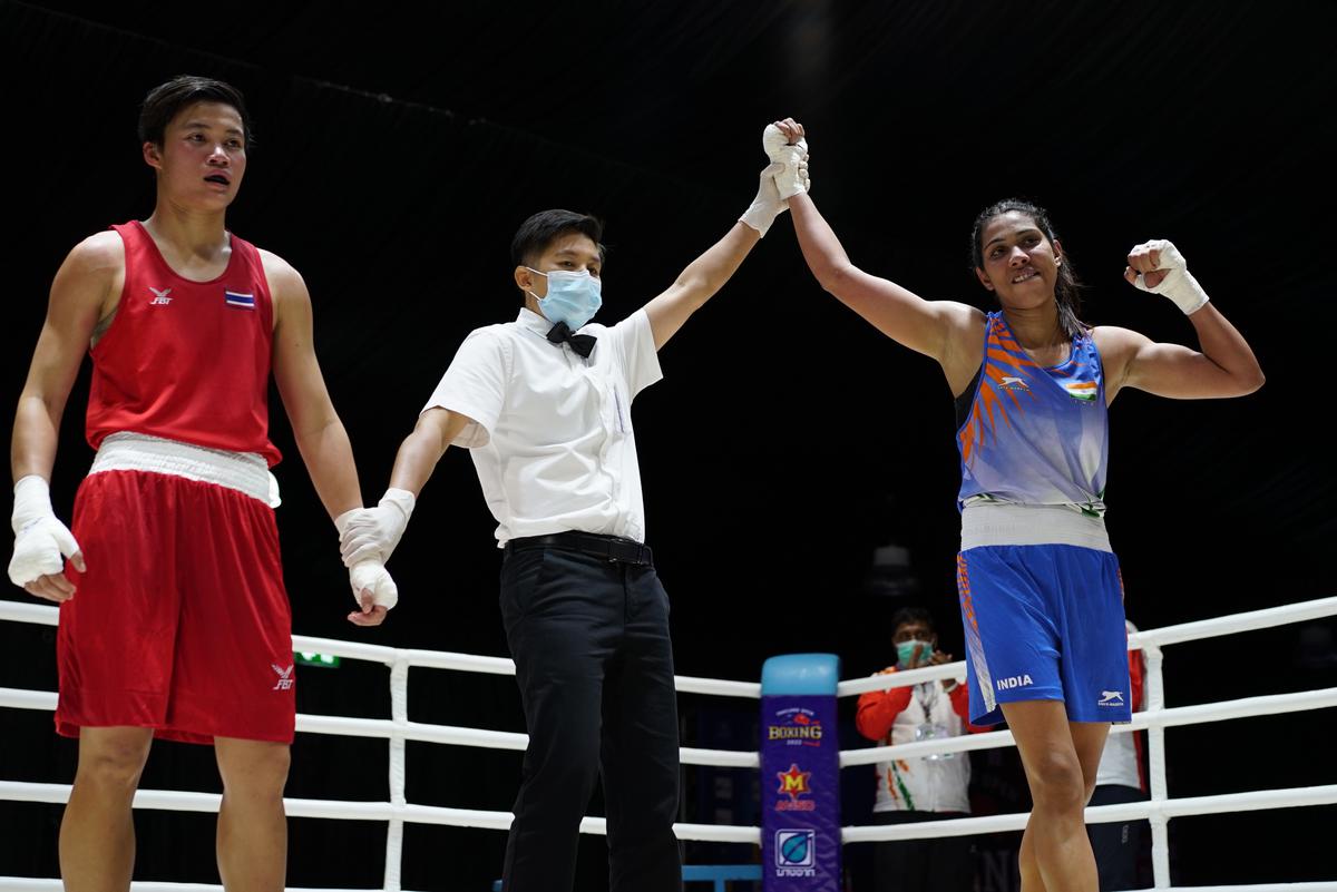 2022 Thailand Open Monika stuns two-time World Championships medallist, storms into semis