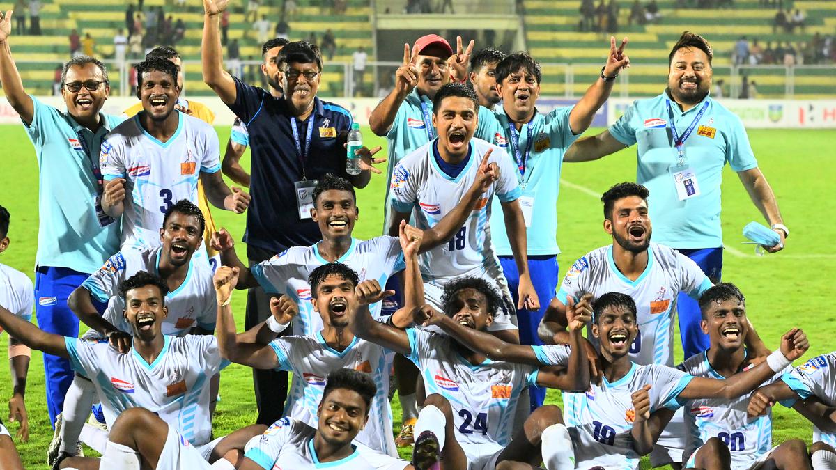 Santosh Trophy: Bengal blanks Manipur to enter final