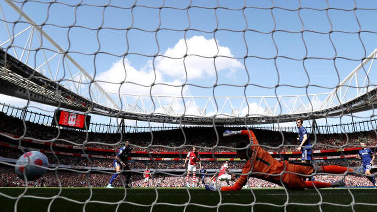 Leeds slips into relegation zone after defeat at Arsenal