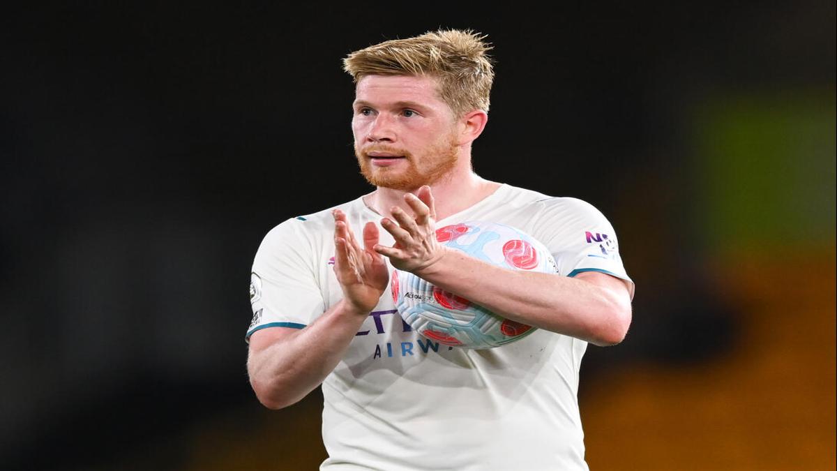 Man City's De Bruyne named Premier League's Player of the Season