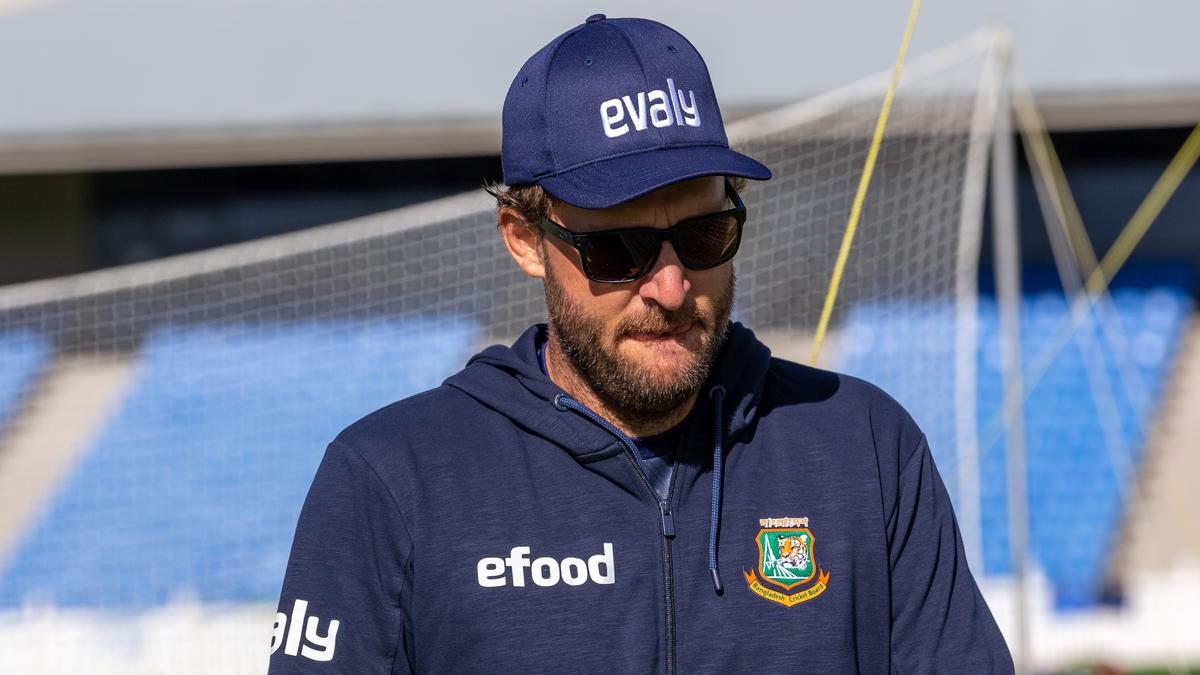 Former New Zealand skipper Vettori joins Australia staff