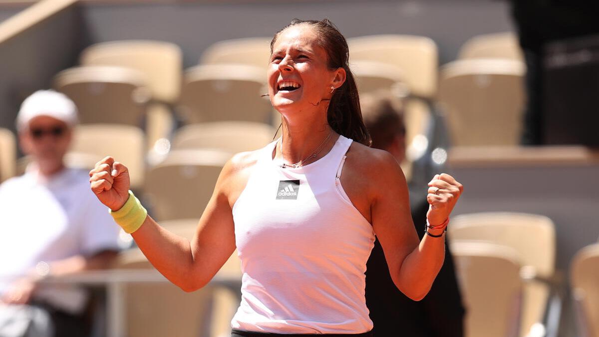 Kasatkina into maiden Grand Slam semifinal at French Open