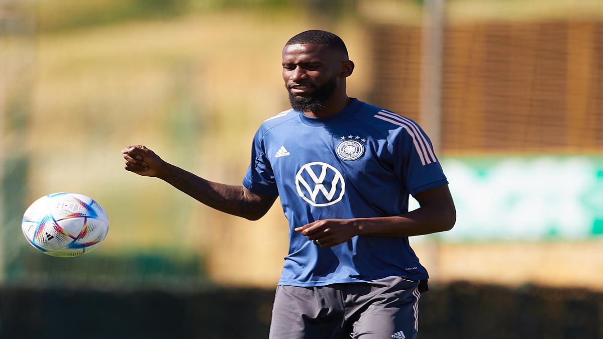 Real Madrid boosts defense by signing Rüdiger from Chelsea