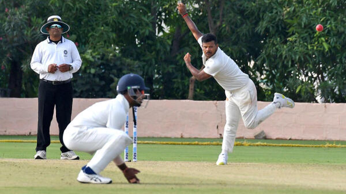 Ranji Trophy Quarterfinals, Day 2: Karnataka collapses to 100 for eight as Uttar Pradesh makes comeback