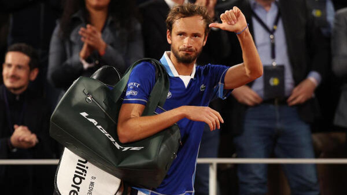 Dutch wildcard Van Rijthoven upsets Medvedev to win first ATP title