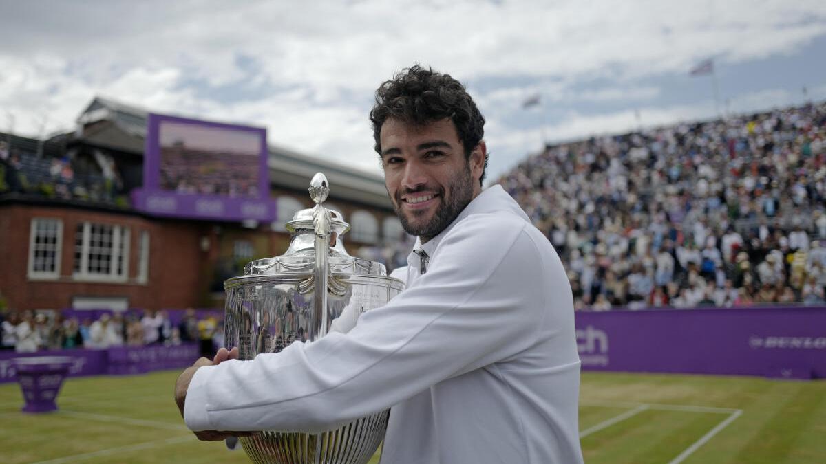 Matteo Berrettini retains Queen's Club title, looking good for Wimbledon