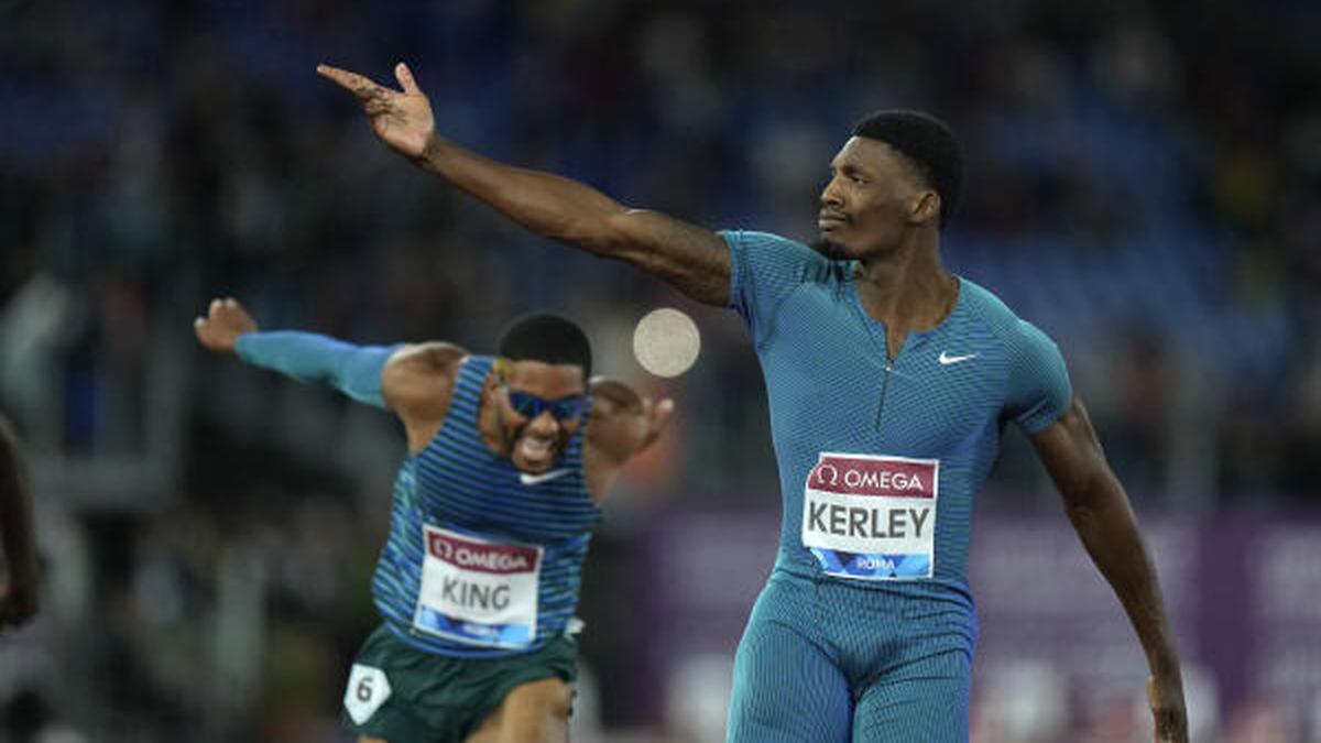 Kerley dominates, Jefferson stuns 100m U.S. finals