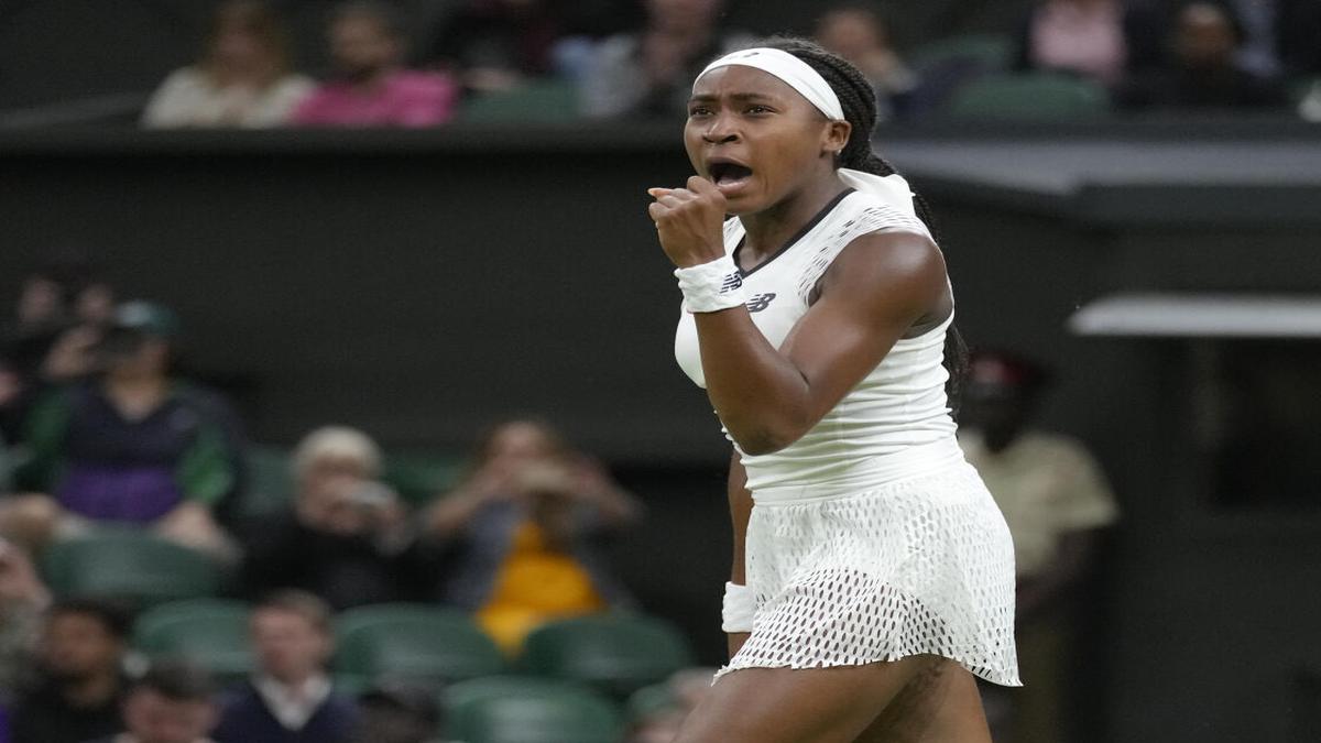 Gauff unleashes power serve to down second-round foe Buzarnescu