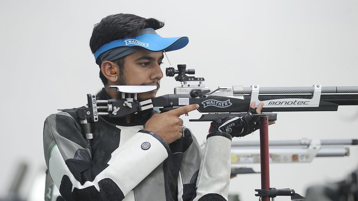 India wins gold in men’s 10m air rifle singles and team event at World University Games