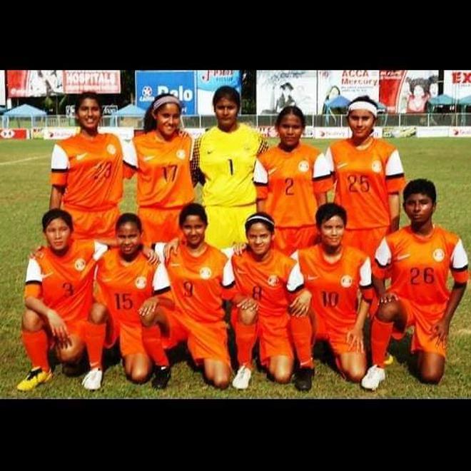 Poulomi (bottom right corner) at the 2013 AFC U-16 Championship qualifiers in Sri Lanka. 