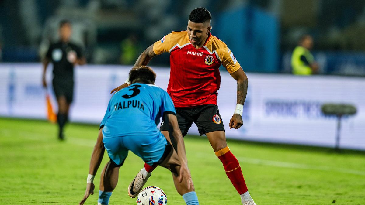 ISL 2024-25: Mumbai City FC held to goalless stalemate against East Bengal at home