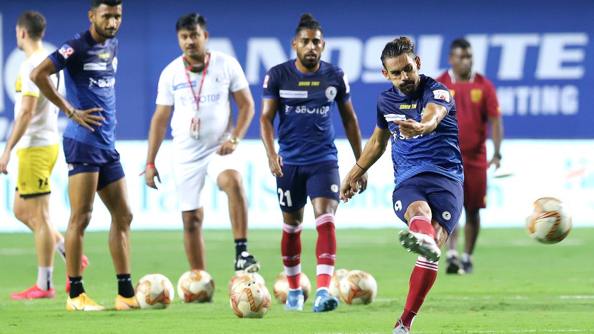 ISL 2020-21 preview: ATK Mohun Bagan, Mumbai City FC battle for the League Winners Shield