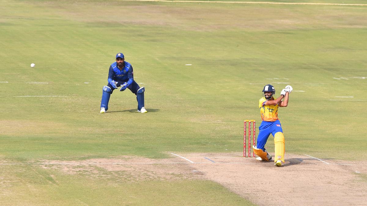 Syed Mushtaq Ali Trophy 2024: Hinganekar cameo guides Maharashtra to four-wicket win over Kerala