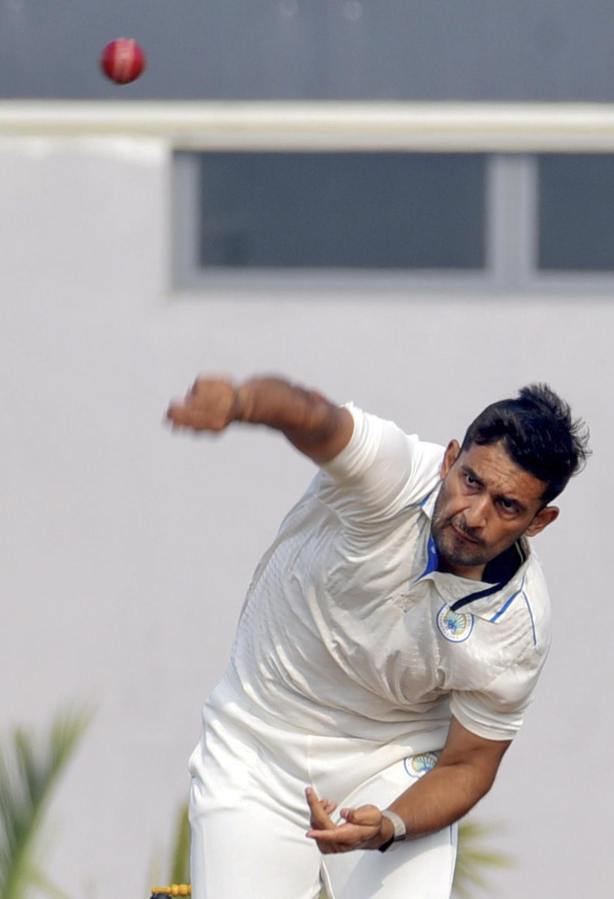 FILE PHOTO: Earlier in the day, Bengal’s intentions of batting for longer were foiled by Anshul Kamboj, whose three early wickets commenced a slump that saw Bengal lose seven wickets for 33 runs. 