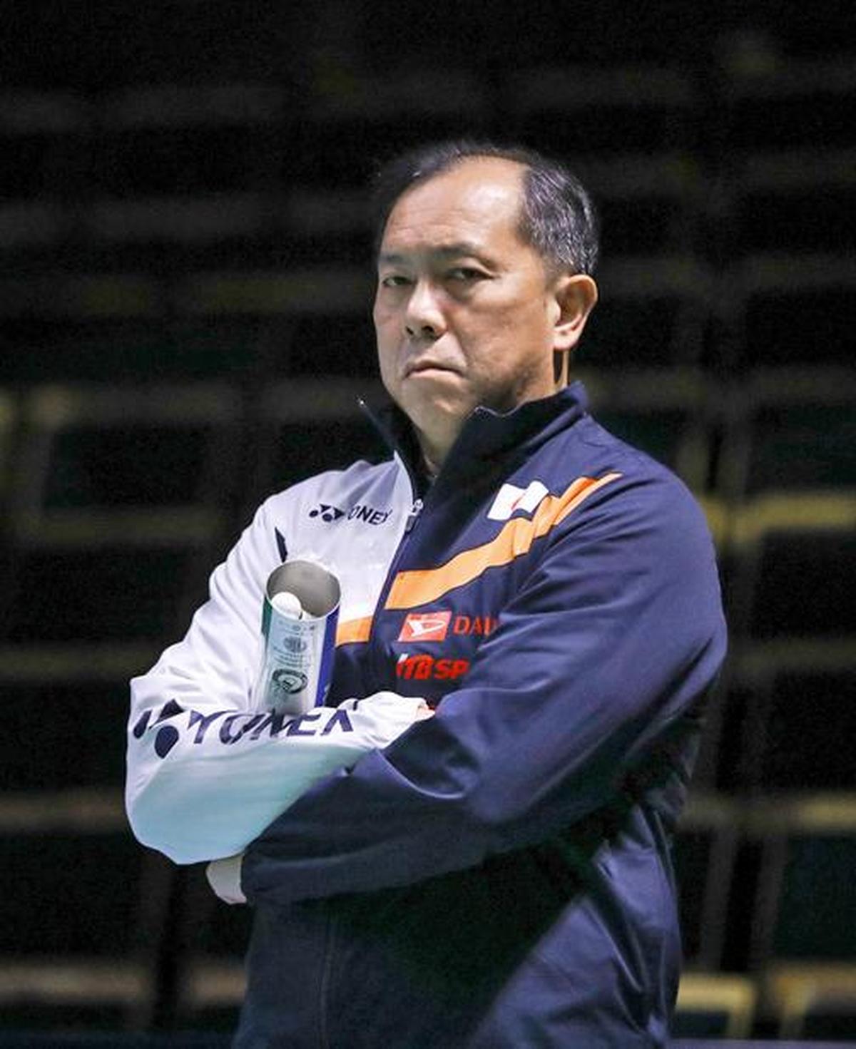 O técnico Tan Kim Her e Boe têm se comunicado diariamente sobre a estrutura de treinamento do Sat-Chi, entre outras coisas.