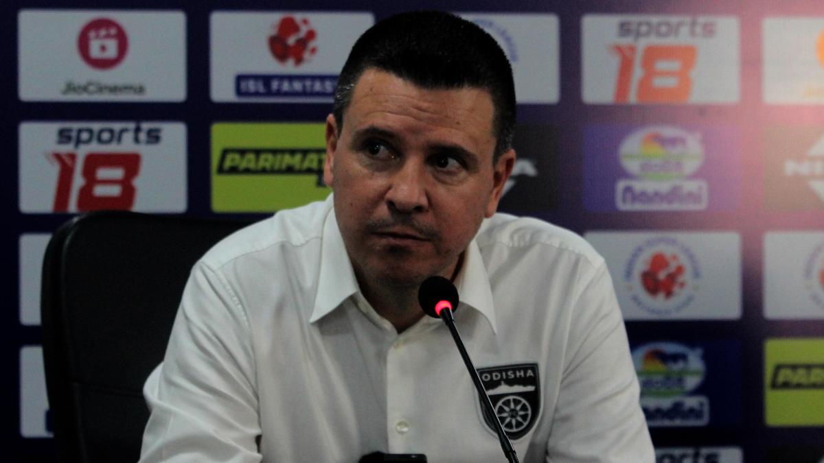 Uma pequena margem de erro: o técnico de Mohun Bagan, SG Lobera, antes da estreia do ISL contra o Kerala Blasters