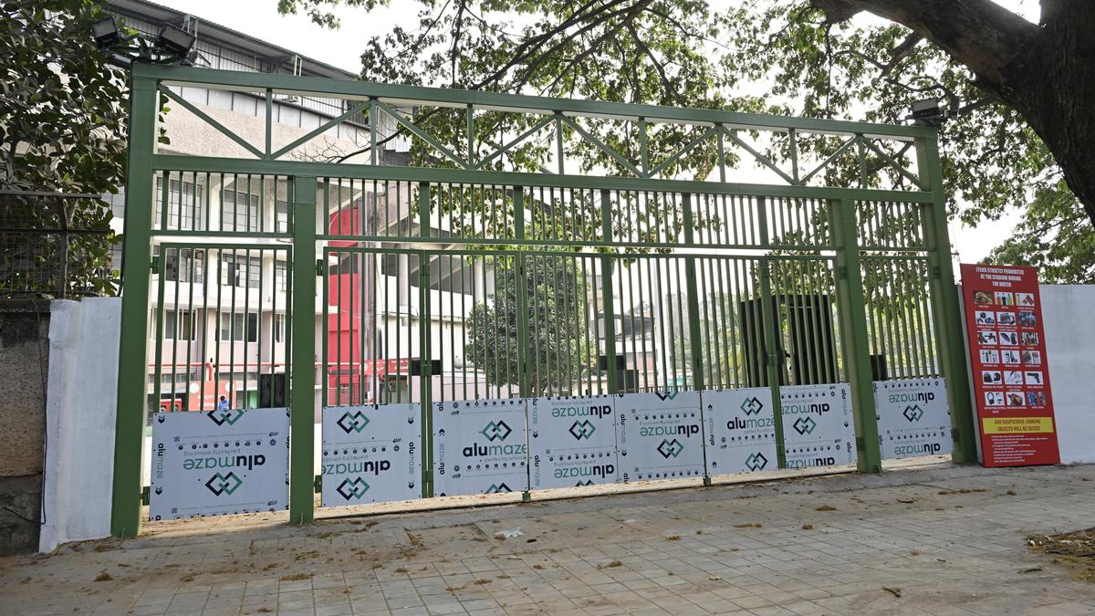 IPL 2026: KSCA briefs expert committee about security enhancement work at Chinnaswamy Stadium